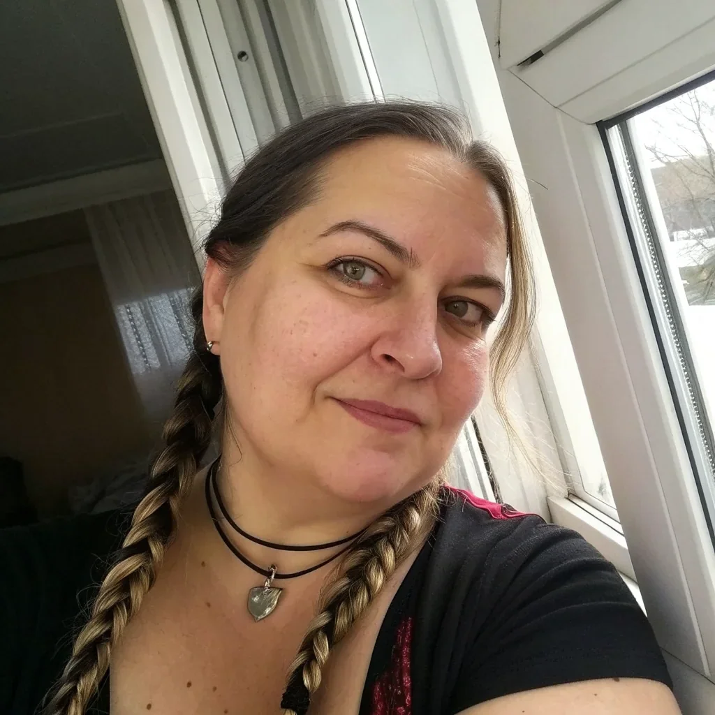 Amira